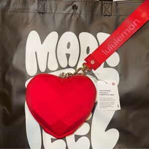 NWT Red Heart Geometric Wristlet Pouch Keychain Valentine’s Day Exclusive